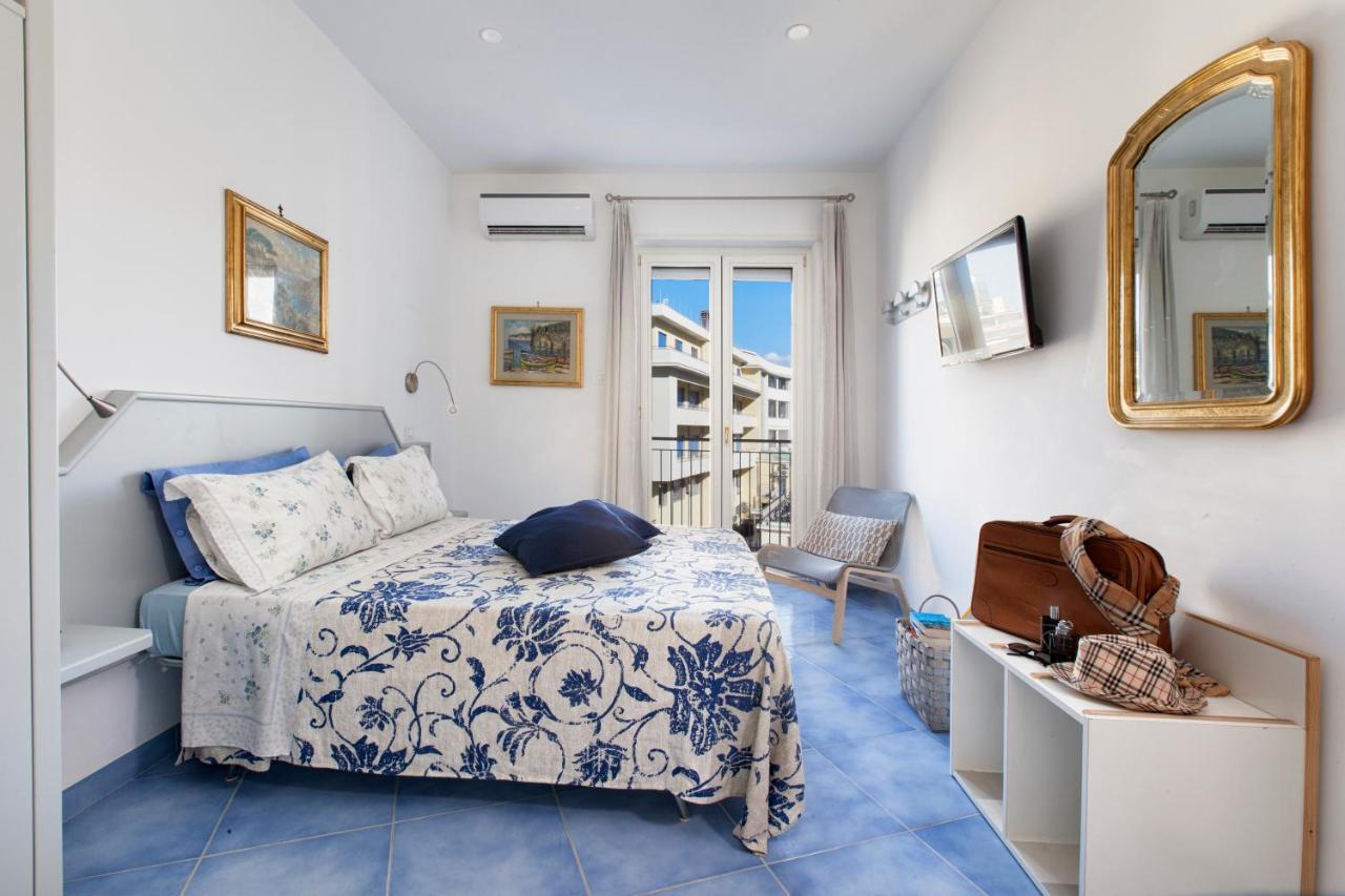 Apartamento Cafiero Flat Península Sorrentina Exterior foto
