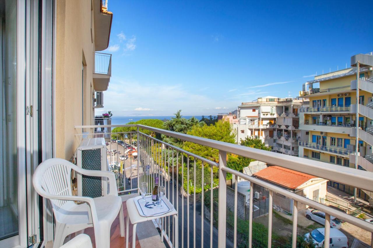 Apartamento Cafiero Flat Península Sorrentina Exterior foto