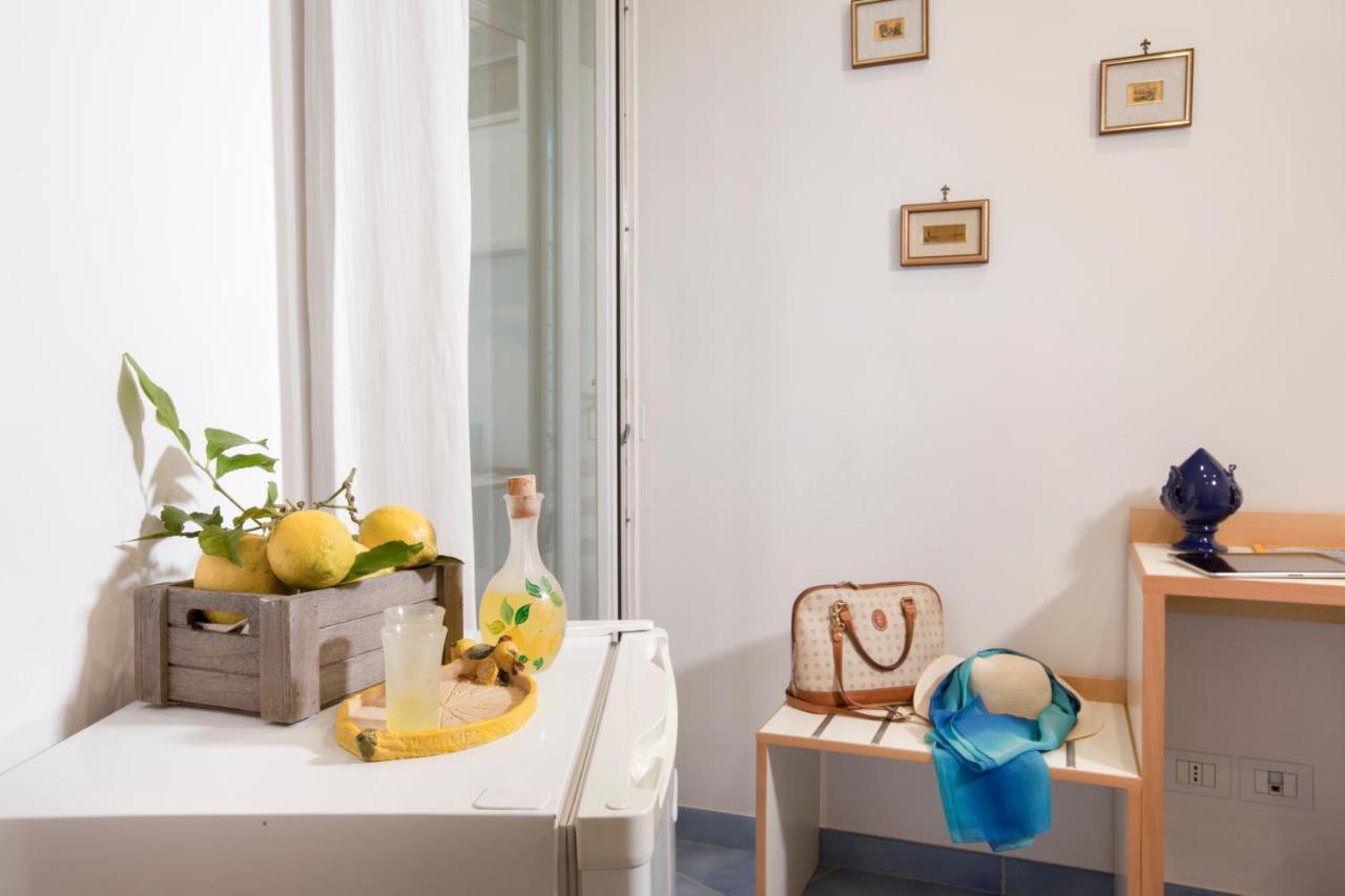 Apartamento Cafiero Flat Península Sorrentina Exterior foto