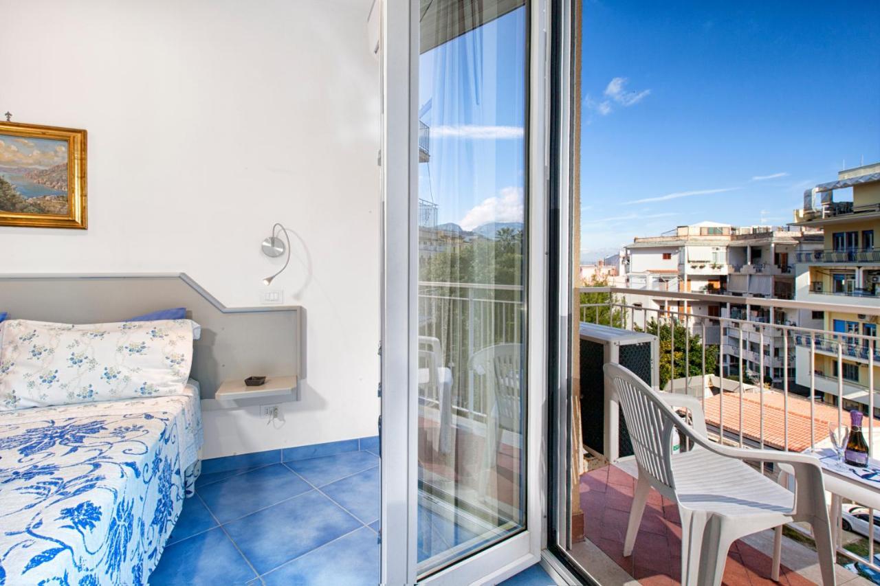 Apartamento Cafiero Flat Península Sorrentina Exterior foto